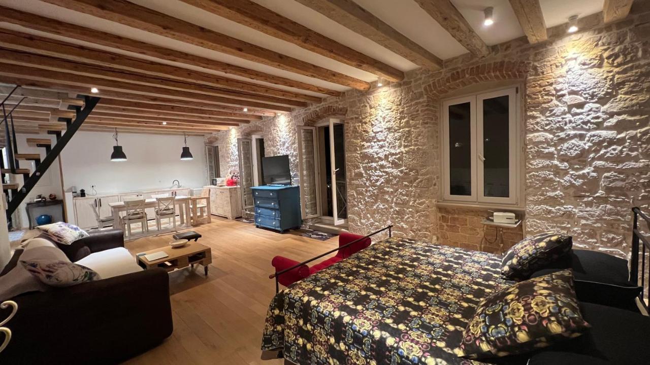 Appartement Palazzo Di Toma à Milna  Extérieur photo